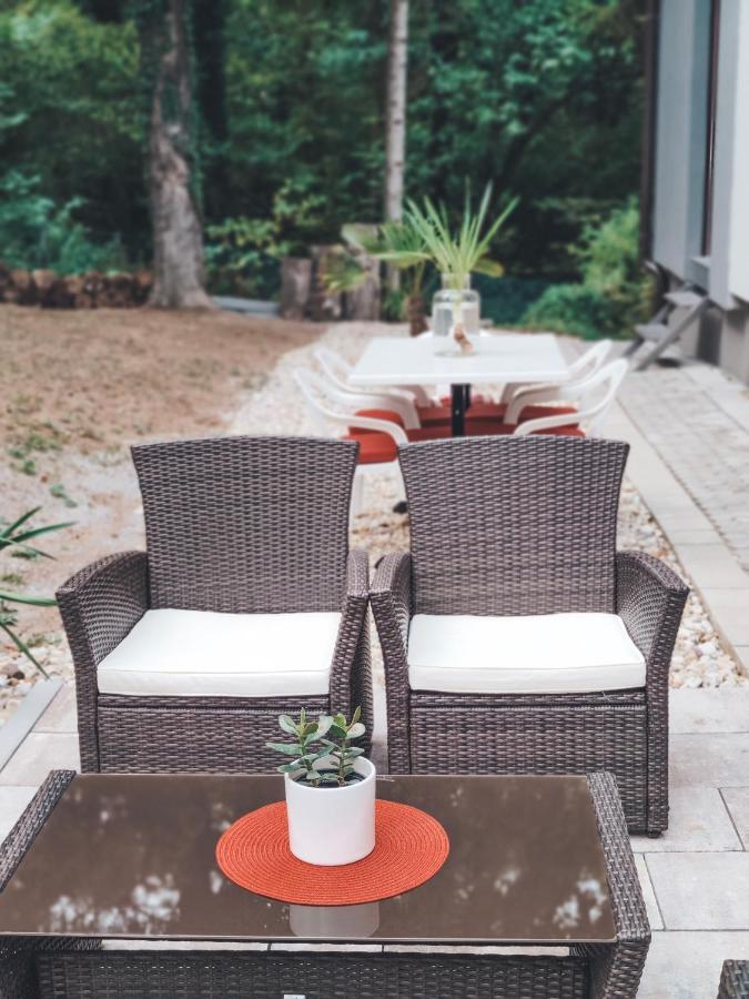Villa-Apartments Bognar Velika Екстериор снимка